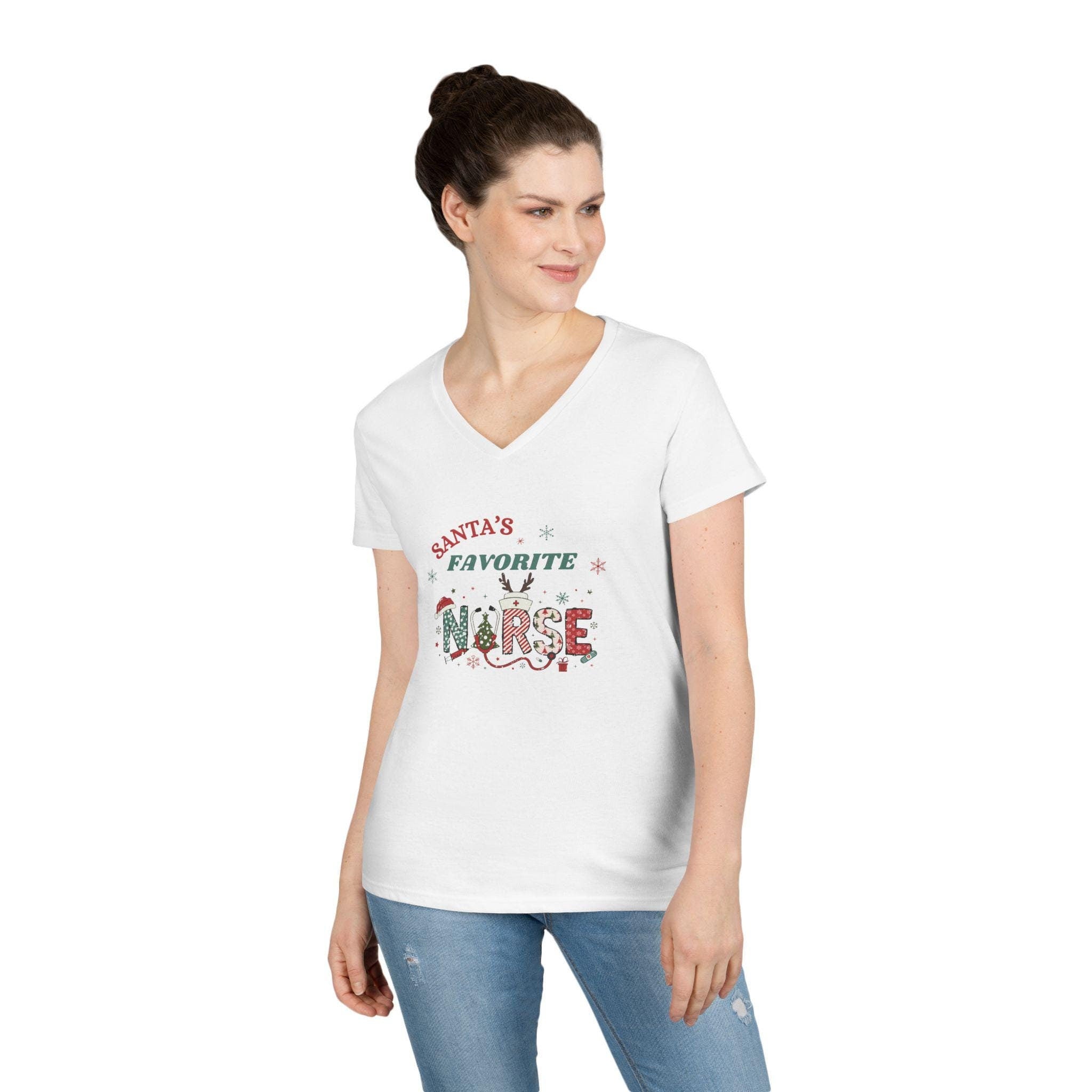 Santa&#39;s Favorite Nurse Shirt - Christmas Nurse Gift - Cute Holiday Tee - Nurse Gift Shirt - Funny Nurse Life Apparel - Santa Nurse Tee
