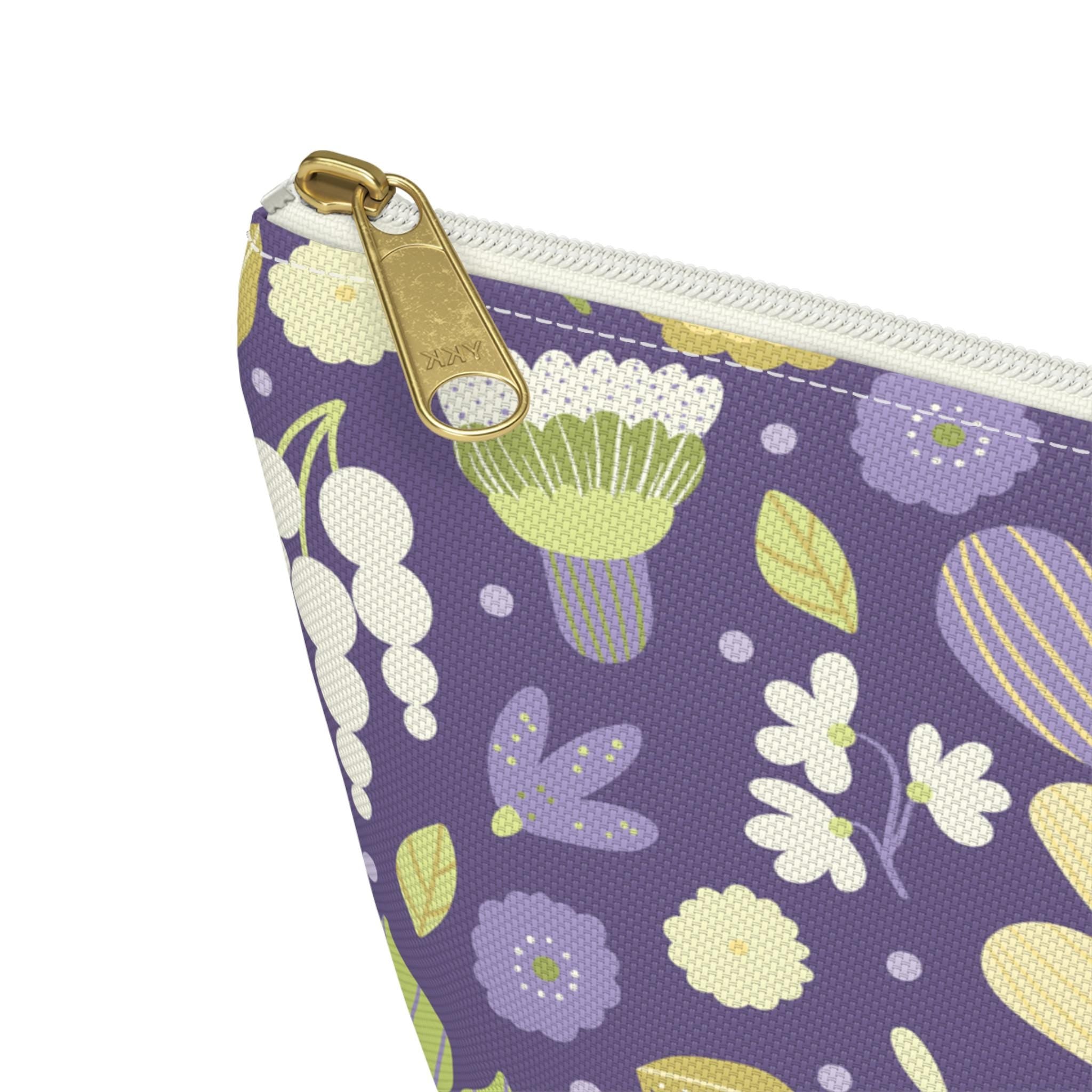Embroidered Floral Makeup Bag - Small Cosmetic Pouch - Perfect for Travel - Gift for Women