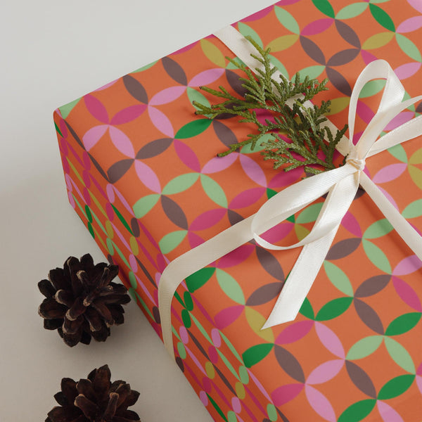 Retro Wrapping paper sheets