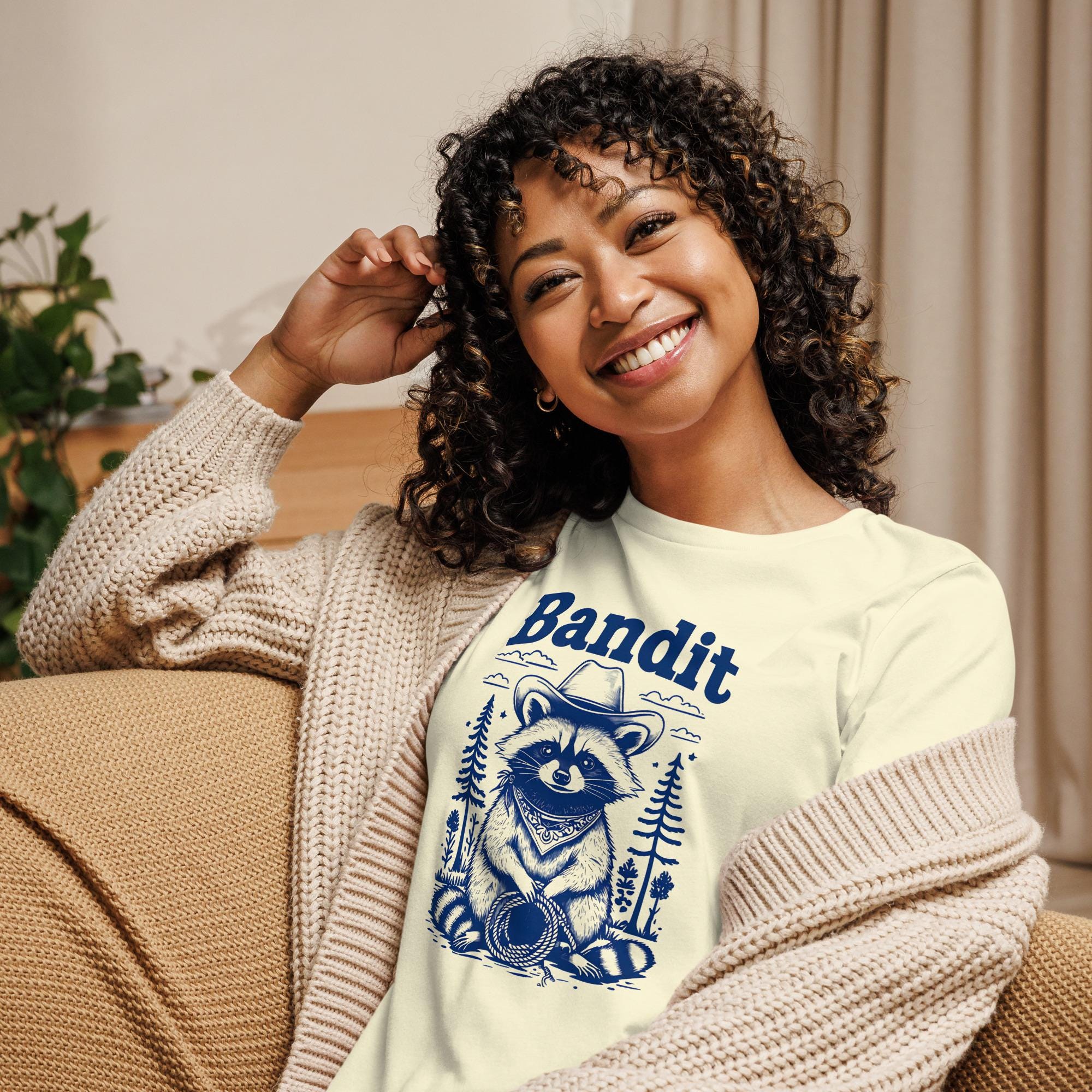 Funny Raccoon Shirt - Street Cat Tee - Robber Animal Shirts - Bandit Raccoon Tee Gifts
