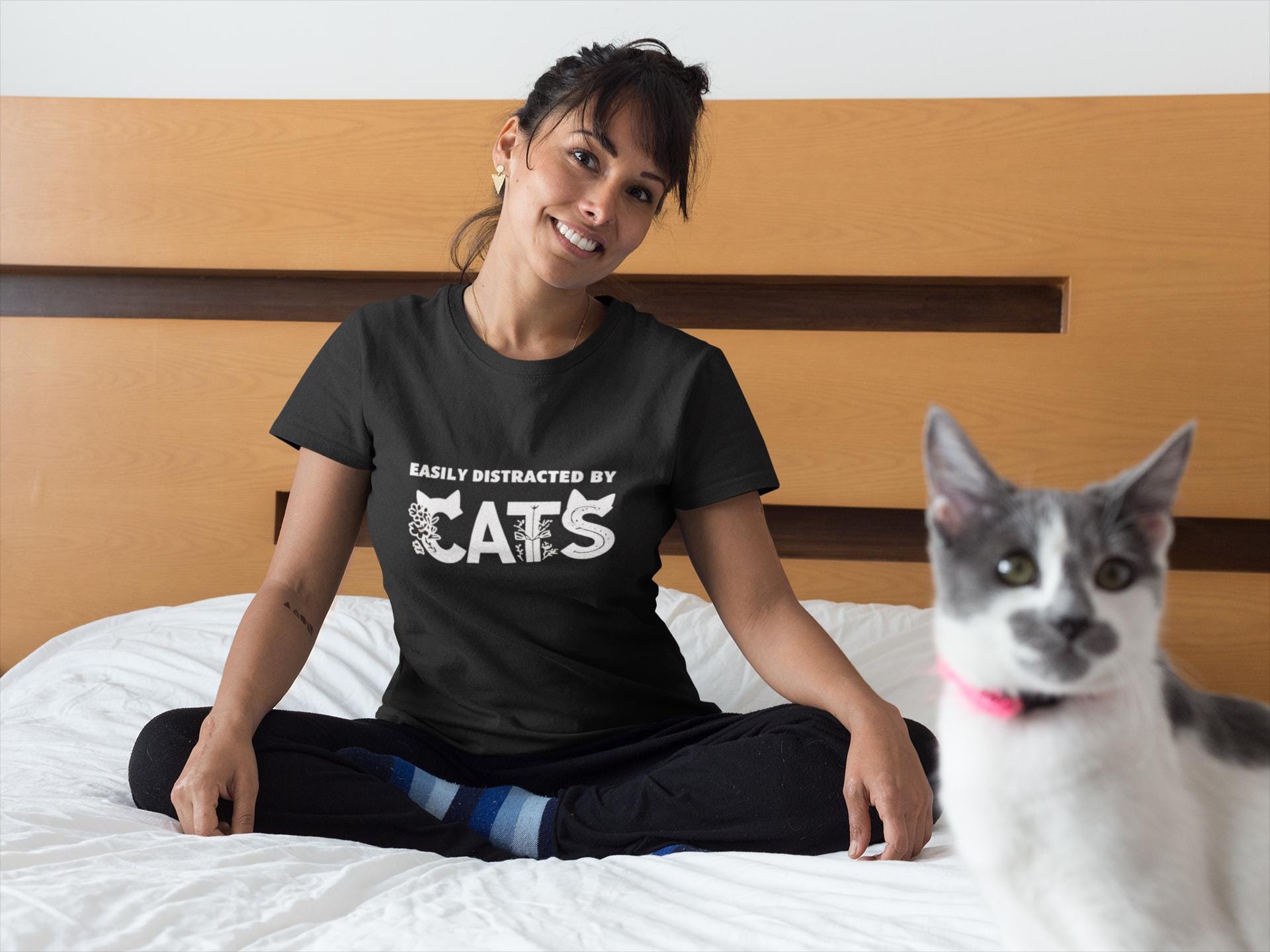 Hold On I See A Cat - Cat Lover T-Shirt - Easily Distracted by Cats - Gift for Cat Mom