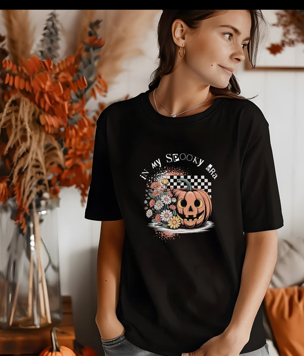 Spooky Era T-shirt, Retro Halloween Tee, Vintage Graphic Shirt for Halloween Parties and Fall Gatherings