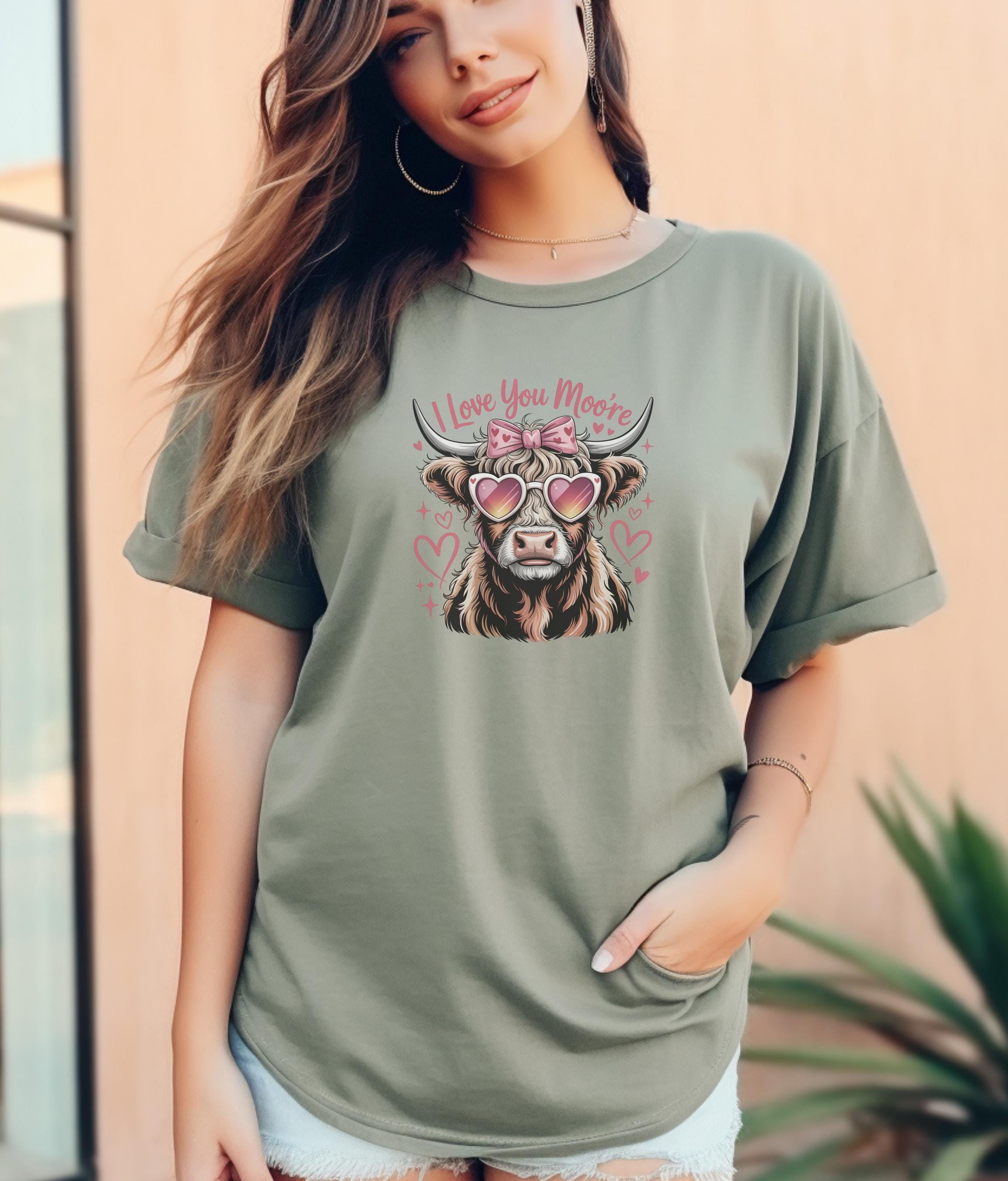 Funny Cow Graphic T-Shirt, Women's Relaxed Fit Cotton Tee