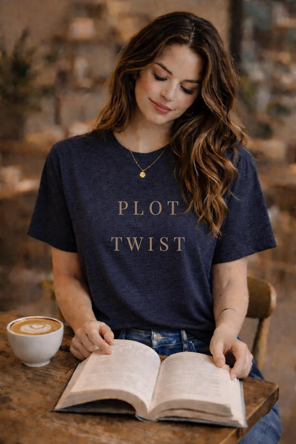 Plot Twist Shirt, Bookish Aesthetic Tee, Minimalist Reader Graphic T Shirt, Dark Academia Top