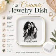 Size chart personalized best friend jewelry dish featuring a custom black-and-white photo, two names, established year, heart design, and gold rim.