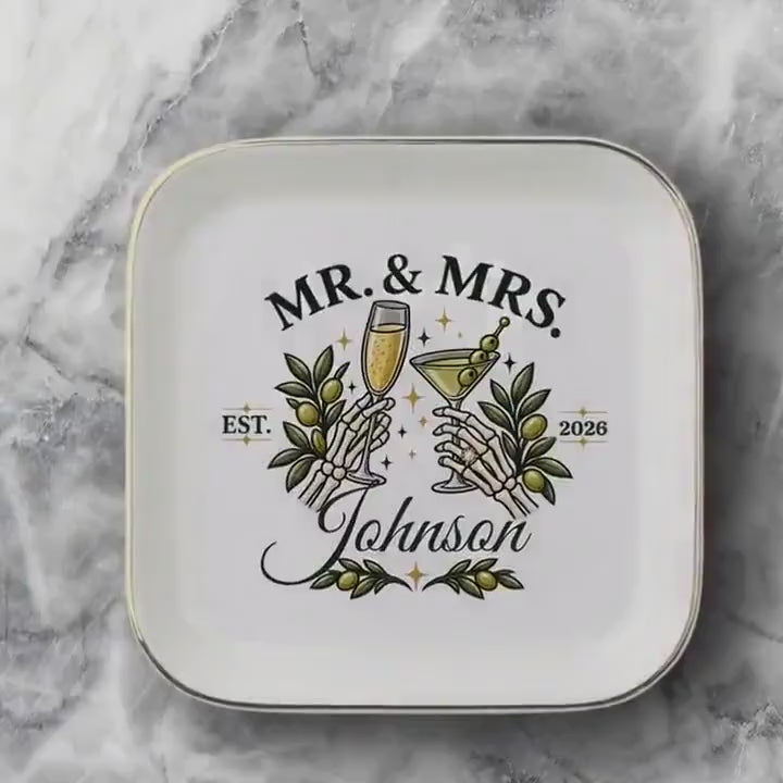 Gothic Wedding Gift, Personalized Ring Dish, Mr and Mrs Jewelry Tray, Custom Last Name Keepsake, Dark Romance Gift